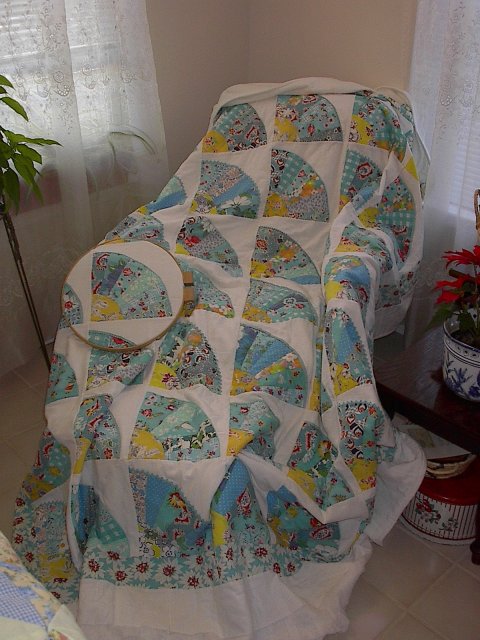 [Fan quilt - view #1